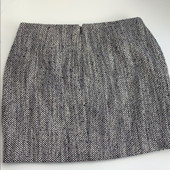 BCBG Generation black white and gold skirt - Picture 4 of 5